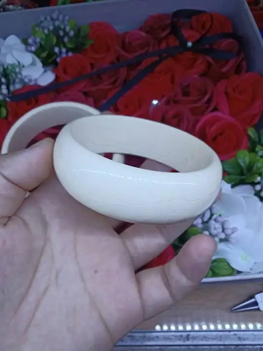 vòng tay xương mỹ nghệ