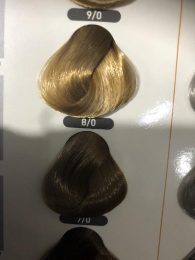 Hãy để nhuộm tóc Rewell giúp bạn thể hiện phong cách thật độc đáo và cá tính. Với sự kết hợp tông màu độc đáo và công thức chăm sóc tóc tối ưu, sản phẩm này sẽ mang đến cho bạn tóc đẹp và khỏe mạnh hơn bao giờ hết. Hãy xem hình ảnh và cảm nhận sự thay đổi.