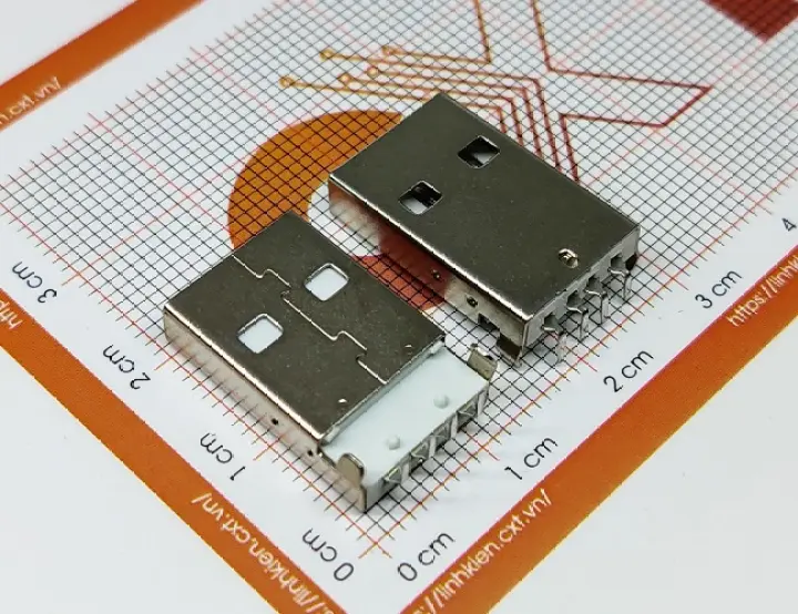 USB A đực 2.0mm type A 4 chân cong