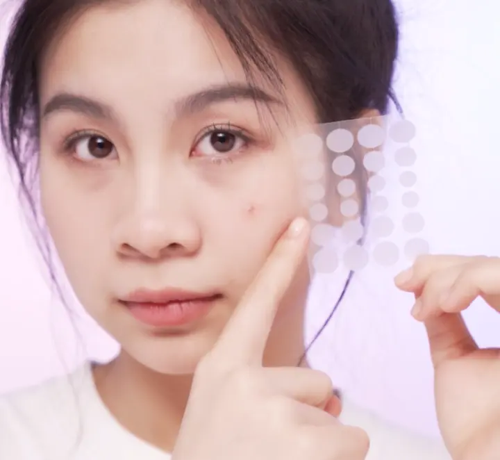 Miếng dán mụn FOCALLURE tái tạo chăm sóc làn da tiện dụng 2g
