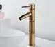 Vòi Lavabo cao giả cổ nóng lạnh MS8. 