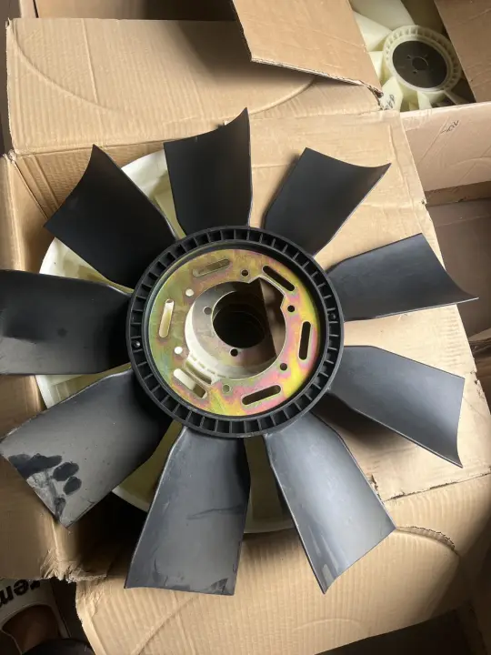 Cánh quạt xe ô tô hoàng huy phi 125 9 cánh