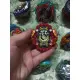 con quay và phóng quay beyblade hasbro. 