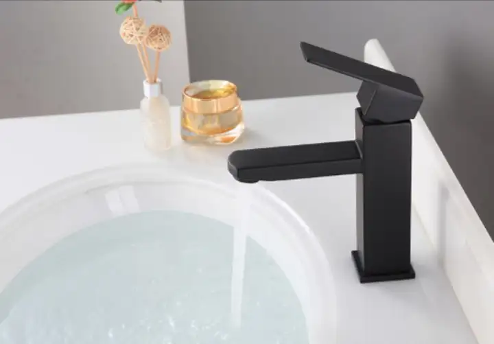 Vòi Lavabo nóng lạnh màu đen cao cấp - Inox 304 - hình vuông