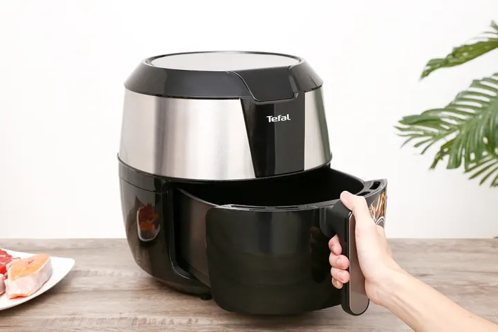 Nồi chiên không dầu Tefal EY701D15