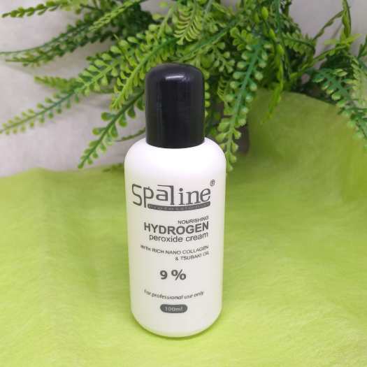 Thuốc nhuộm tóc Spaline là sản phẩm đem lại sự thay đổi mới mẻ cho mái tóc của bạn. Với công thức đặc biệt cùng các thành phần lành tính, Spaline sẽ giúp bạn nhuộm tóc một cách an toàn nhưng vẫn đảm bảo màu sắc và sự bền vững. Hãy cùng khám phá bí quyết làm đẹp tóc với Spaline nhé!