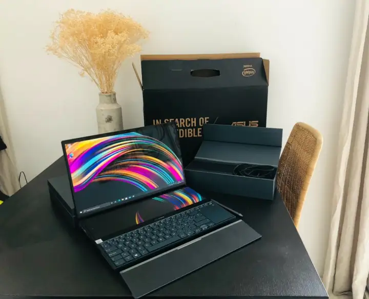 Gaming Asus ZenBook Pro Duo 15, 6 -i7-32GB RAM-1TB SSD