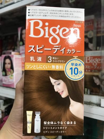 Gợi ý cho bạn thuốc nhuộm Bigen số 3 sẽ mang lại một màu tóc tự nhiên, không chói sáng nhưng đầy sức sống. Kết hợp với các chăm sóc tóc đúng cách, mái tóc của bạn sẽ trông sáng bóng và khỏe mạnh để có một ngày tuyệt vời.