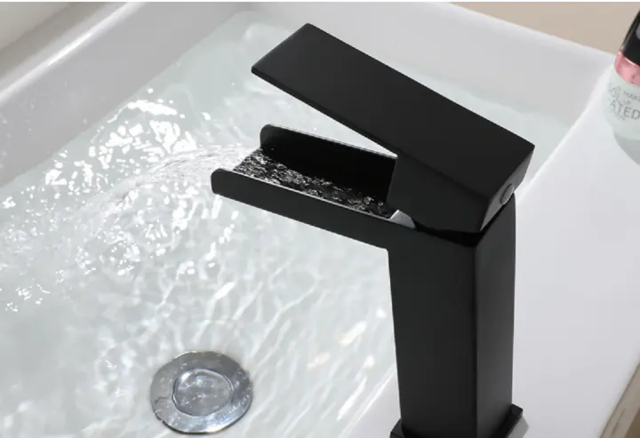 Vòi lavabo nóng lạnh thấp Inox đen vuông cao cấp MS2