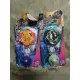 con quay và phóng quay beyblade hasbro. 