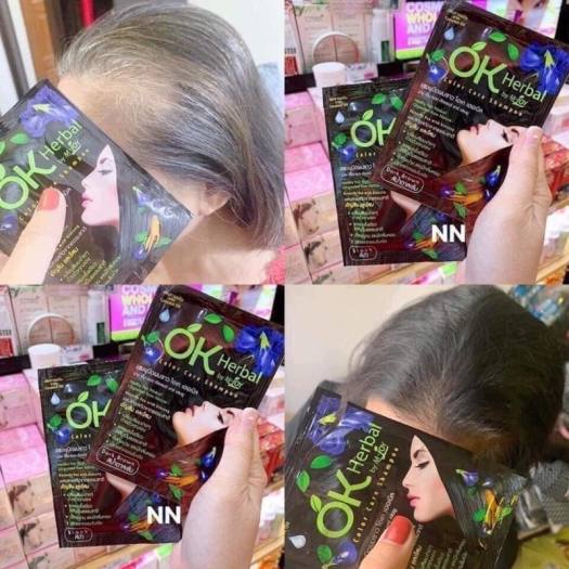 Gói nhuộm tóc Nhân Sâm Ok Herbal Thái Lan sẽ giúp tóc của bạn trở nên bóng mượt và khỏe mạnh hơn bao giờ hết. Gói tóc này được làm từ các thành phần thảo dược thiên nhiên, kết hợp cùng nhân sâm giàu dinh dưỡng.